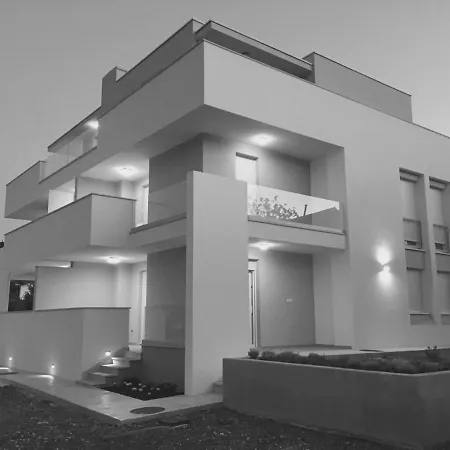 Apartments Alba 1 Slatine Exterior photo